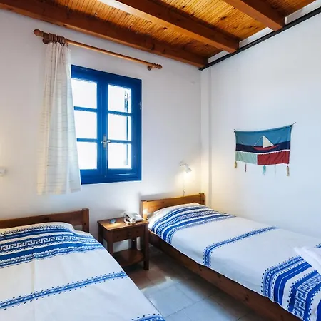 Thalassitis Coastal ペリヴォラス