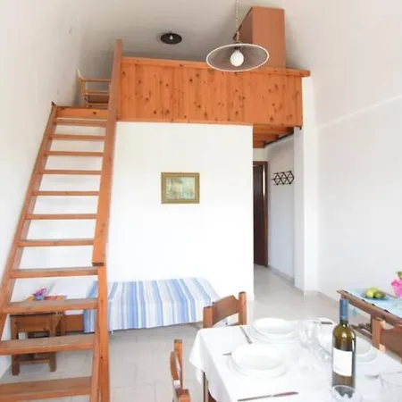 Thalassitis Coastal Апартаменты *