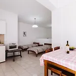 Appartamento Thalassitis Coastal