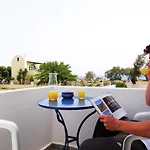 Thalassitis Coastal Apartamento *