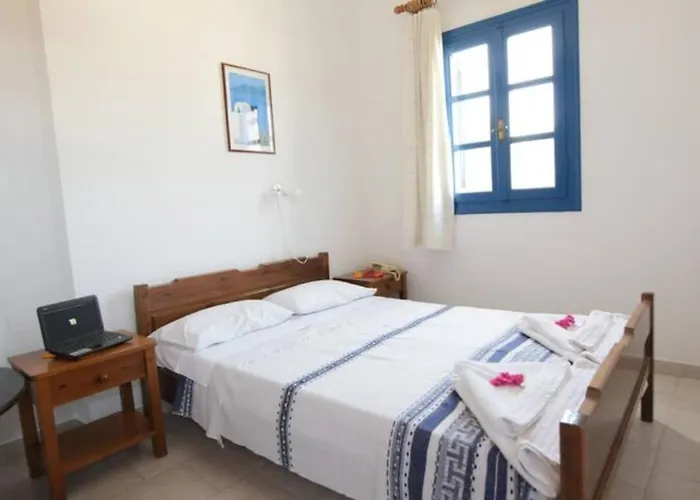 Thalassitis Coastal Perivolos