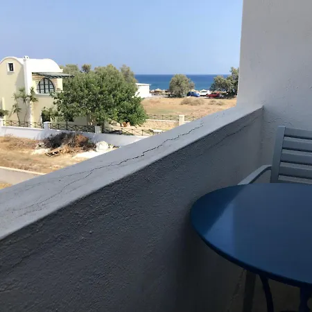 Thalassitis Coastal 公寓 *