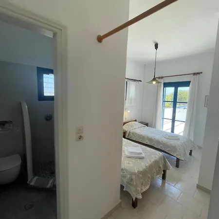 公寓 Thalassitis Coastal 佩里沃罗