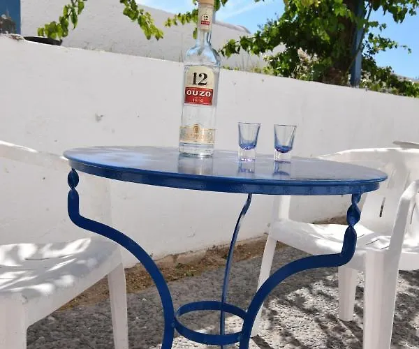 Thalassitis Coastal Apartment