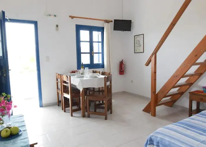 Thalassitis Coastal Perivolos (Santorini)