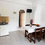 Thalassitis Coastal Apartment