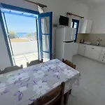 Thalassitis Coastal Apartment Perivolos (Santorini)